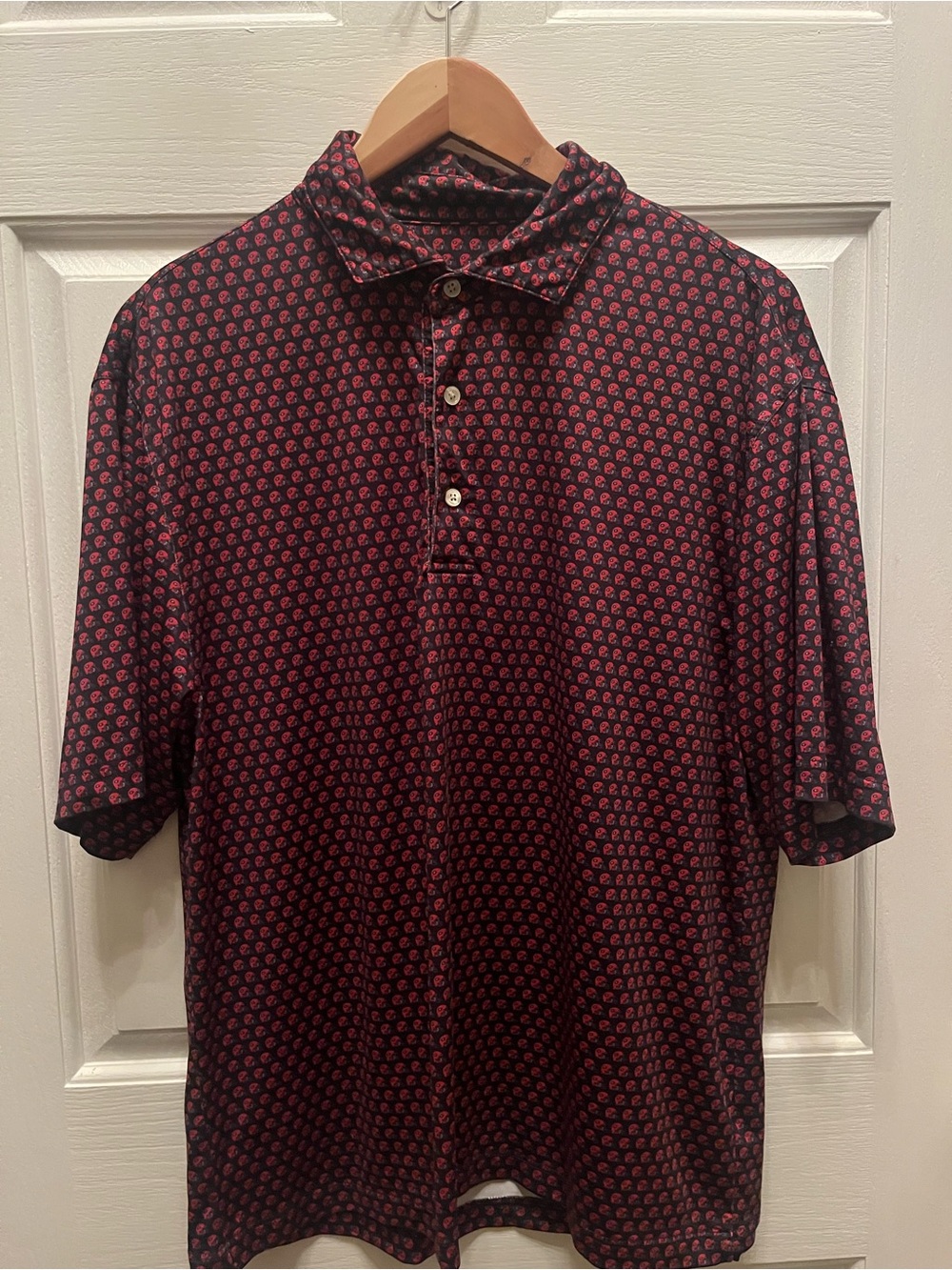 Onward Reserve - Men's Short-Sleeve Polo in Black with Red Helmets - UGA
